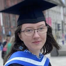 Rebecca Vos's Instagram, Twitter & Facebook