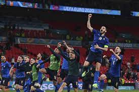 For much of this game at wembley, italy were frustrated bordering on edgy, and quiet bordering on stuck. Pyhhgimb73ed M