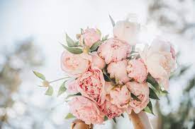 Sarah pierce known in some cultures as the 'king of flowers,' peonies make a lovely statement in your wedding bouquets and centerpieces. Peony Wedding Bouquets Centerpieces Mywedding