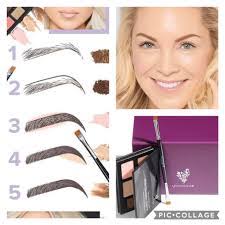 Lisa Jass's Instagram, Twitter & Facebook