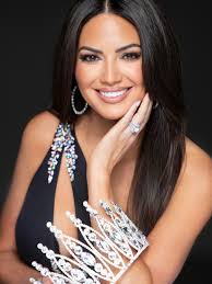 Congratulations to the newly crowned 2024 @paintlpageants queens!!! 💜👑💜  Mrs. Pennsylvania International