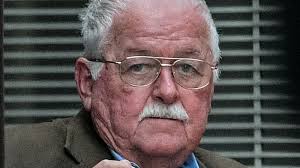 Lawyer quit working for accused's ex-wife after bomb discovery, court hears