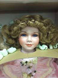 William Tung Porcelain Doll, LINDSEY, Designer Series, signed and numbered 