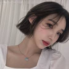 Có 3 kiểu tóc ngắn gọt mặt tròn: Làm mặt thon gọn hơn mà chẳng cần dao kéo,  nàng nào chưa biết thì quá là phí