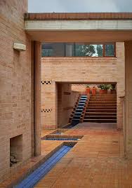 Obra de arte arquitectónico diseñada por rogelio salmona y construida por la universidad de caldas, en manizales. 512 Rogelio Salmona House In Rio Frio La
