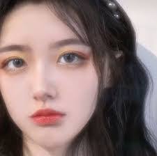 Justin Mosqueda's Instagram, Twitter & Facebook