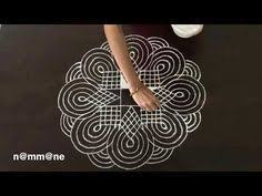 Learn Beautiful Padi Kolam With Just 4 2 Dots Youtube In 2020 Padi Kolam Kolam Designs Rangoli Designs Images