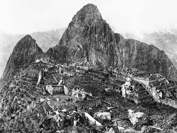There are 70 miles of railway line between the city of cusco and the station of puente ruinas. 10 Fascinating Facts About Machu Picchu Papi S Treks