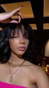 Shan Kelly's Instagram, Twitter & Facebook