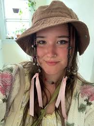 Draw Outside of the Box: Meet the Judges!