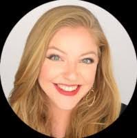 Allison Boggs's Instagram, Twitter & Facebook