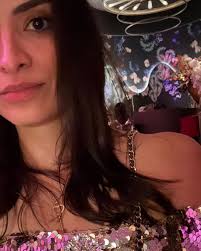 Eva Correa Leon (@evacorrealeon) • Threads, Say more