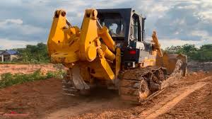 Excavatör buldozer is on facebook. Biggest Shantui Sd32 Bulldozer And Dump Truck Stuck In Mud Excavator Pul In 2021 Dump Truck Excavator Bulldozer