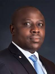 G. Elias, Global 2025