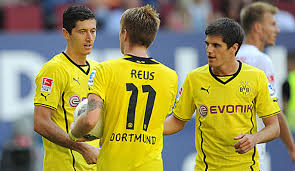 I also see marcus thuram coming back in on the left and pushing former bvb player jonas hofmann over to the right, and patrick herrmann being dropped to the bench with oscar wendt and hannes wolf. Jonas Hofmann Im Interview Ich Glaube Ich Wurde Mich Als Aladin Verkleiden