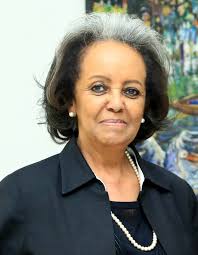 ርዕሰብሔር ሳህለወርቅ ዘውዴ ብዙ የሚነገር ታሪክ አላቸው። በበርካታ አገራት አገራቸውን በዲፕሎማትነት አገልግለዋል ።  ኢጋድ እንዲመሰረት የአንበሳውን ድርሻ ተወጥተዋል ። በተመድ በትልቅ ሃላፋነት ሰርተዋል። ምናልባት ...