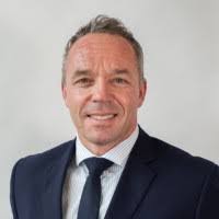 Chris Sime's Instagram, Twitter & Facebook