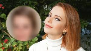 Sandy e mais famosas de cara limpa? Artista tira a maquiagem das celebs e  fãs se chocam: Ninguém reconhece - Purepeople