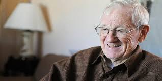 Former Pardee surgeon 'Doc' Lampley dies at 96