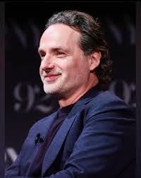 Darrell Perez's Instagram, Twitter & Facebook