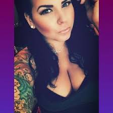 Mandi Hernandez's Instagram, Twitter & Facebook