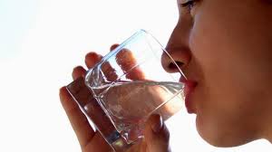 Kini hadir audio haji yang dapat membantu jama'ah. Kenapa Air Yang Dibacakan Doa Bisa Sembuhkan Penyakit Tribun Timur