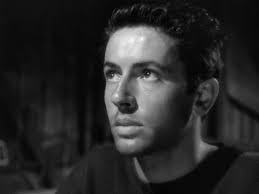 Joyeux… Farley Granger