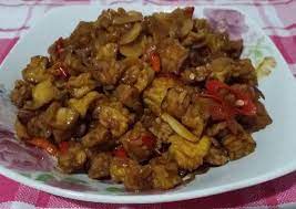 Sate ini kemudian dicelup dalam air kaldu panas hingga matang. Resep Sambal Goreng Kecap Tahu Tempe Oleh Bunda Bagus Cookpad