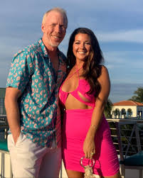 Night one of my surprise trip to Miami!!! Thank you @amandaecannon