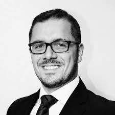 Keeping services solvent: how government can build a resilient public  sector supply chain