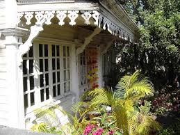 Les Cases Creoles La Reunion Maison Coloniale Colonial Francais