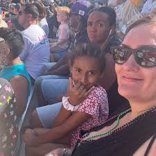 How does a headshot with a purple hunting rifle not kill the player 🤦🏼‍♀️