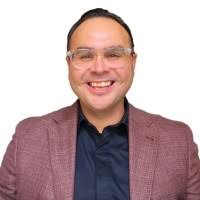 30+ "Mike Avina" profiles