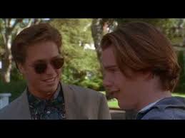 Tony manero (john travolta) a helyi diszkó táncos sztárja. Szombat Esti Frasz Youtube