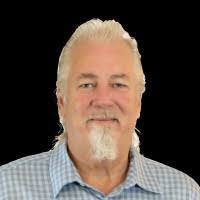 Sarah Gress's Instagram, Twitter & Facebook