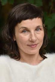 Meret becker ist eine deutsche schauspielerin und sängerin. Meret Becker Movies Age Biography