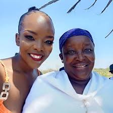 Found this cute spot (Topplay) at Game City yesterday, it opened today and  me and my colleagues who turned to brothers checked it out 😅♥️. We had so  much fun 💃 Topplay