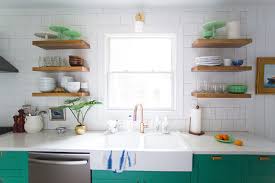 (make sure to smooth out any drips on edges before they dry.) apply bond coat to cabinet frames. How To Paint Kitchen Cabinets With A Paint Sprayer