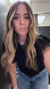 Kelsey Larue's Instagram, Twitter & Facebook