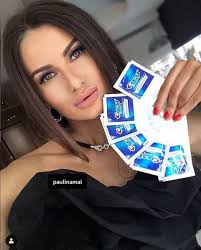 This varies with the formula, and leaving them on for longer than the instructions say is neither. Crest Flexfit Whitestrips Only On Www Buycrestwhitestrips Com Whitestrips Crest Flexfit