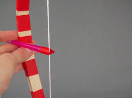 Fabulous for family reunions or for the kids in the back yard! Diy For Kids Hit The Bullseye With Your Own Bow And Arrows Galileo Camps News