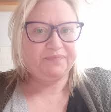 Tanya Brennan's Instagram, Twitter & Facebook