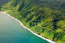 Due to its history and its isolated location at the end of hawaii's most famous drive, hana has a legendary aura. Road To Hana Hawaii Geo