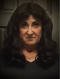 Robin Yant's Instagram, Twitter & Facebook