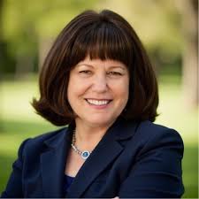 It was an honor to deliver the commencement address at University of North  Texas at Dallas and celebrate the 360 graduates and future leaders in our  region's business, education, health and human… |