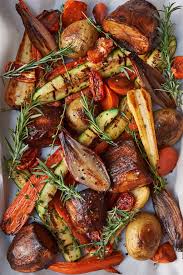 Rosemary And Thyme Roasted Vegetables For The Classic Christmas Dinner Recipe Christmas Food Dinner Vegetable Dinners Vegetarian Christmas Dinner