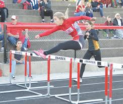 Linkedin and facebook shuttle hurdle relay added to open 2019 world relays. Lady Chargers Win Titles In 4 X 800 Distance Medley And 100 Meter Hurdles At Scc Meet Sports Charitonleader Com