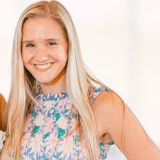 Cassandra Crowell's Instagram, Twitter & Facebook