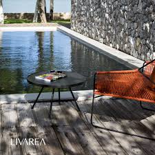 Oasiq Attol Aluminium Beistelltisch In 2020 Gartenmobel Design Design Beistelltisch Beistelltisch