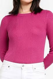 Kandungan warna merah yang bermakna semangat, kekuatan dan energi tertahan oleh energi tenang warna violet sehingga. Warna Magenta 12 Paduan Warna Yang Menarik Perhatian